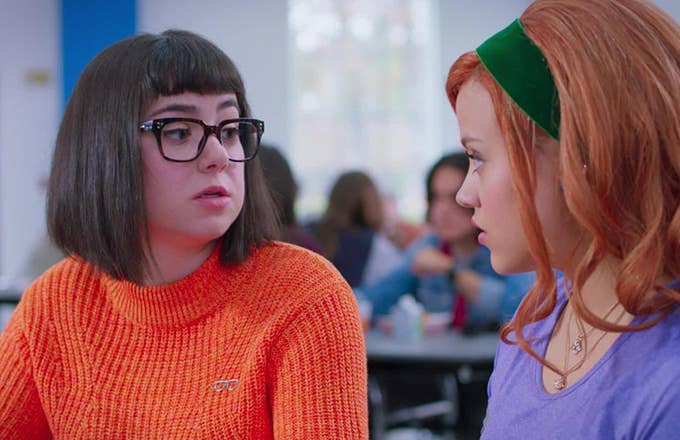 Watch Daphne and Velma