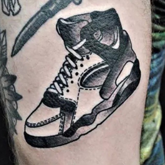 fifthfingerstudio on Instagram tonywhodoestattoos wants to tattoo more  realism shoes Are you a real sneaker head shoes jordans sneakerhead  tattoos aztattooshops