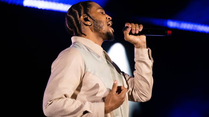 Trey Songz performs onstage during the 1st annual In My Feelz Festival