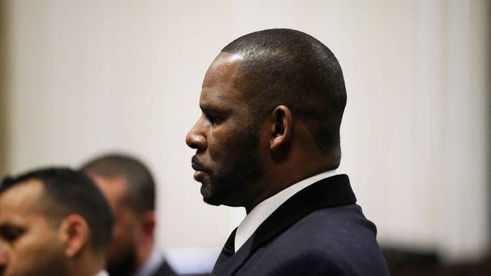 R. Kelly appears at a hearing in 2019.