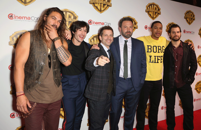 Zack Snyder along with most of the cast for &#x27;The Justice League.&#x27;