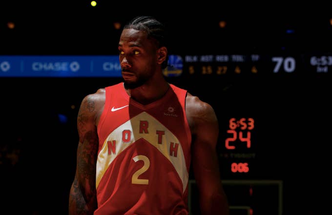 Kawhi leonard cheap in lakers uniform