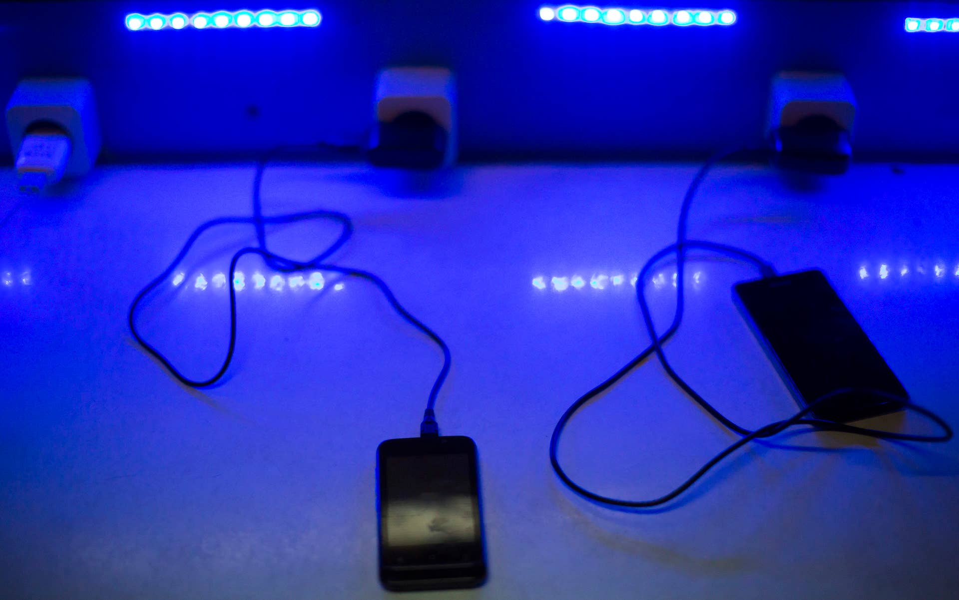 Don't plug your phone into a free charging station, warns FBI