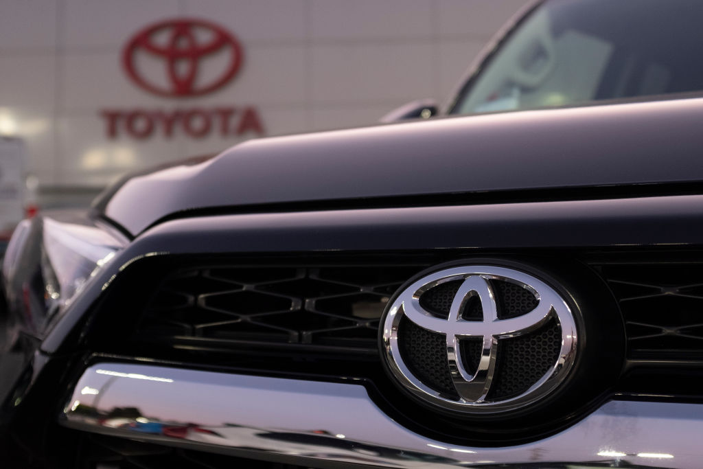 toyota logo