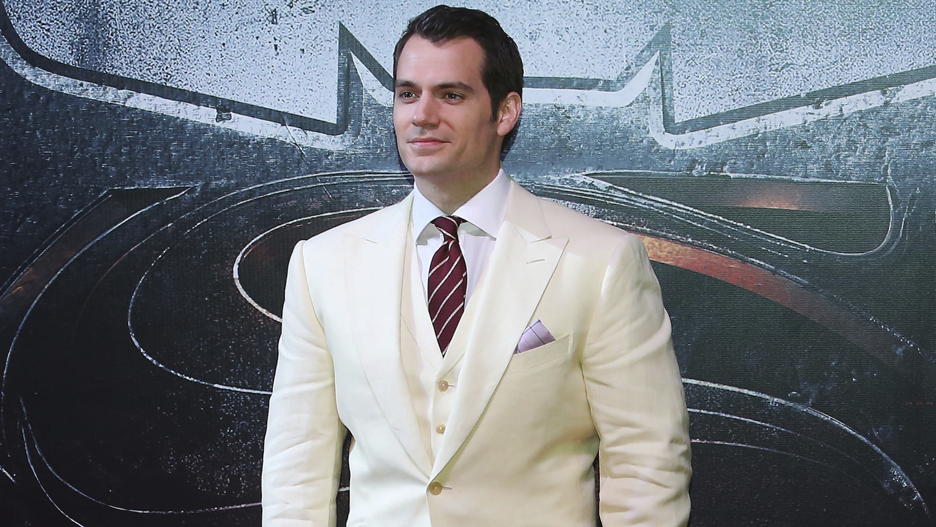 Henry Cavill Confirms He Chose Man of Steel Superman Suit For Black Adam