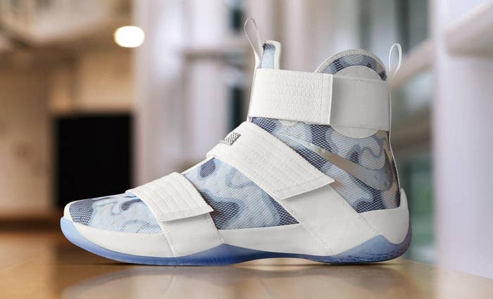 Camo Nike LeBron Soldier 10 Veterans Day