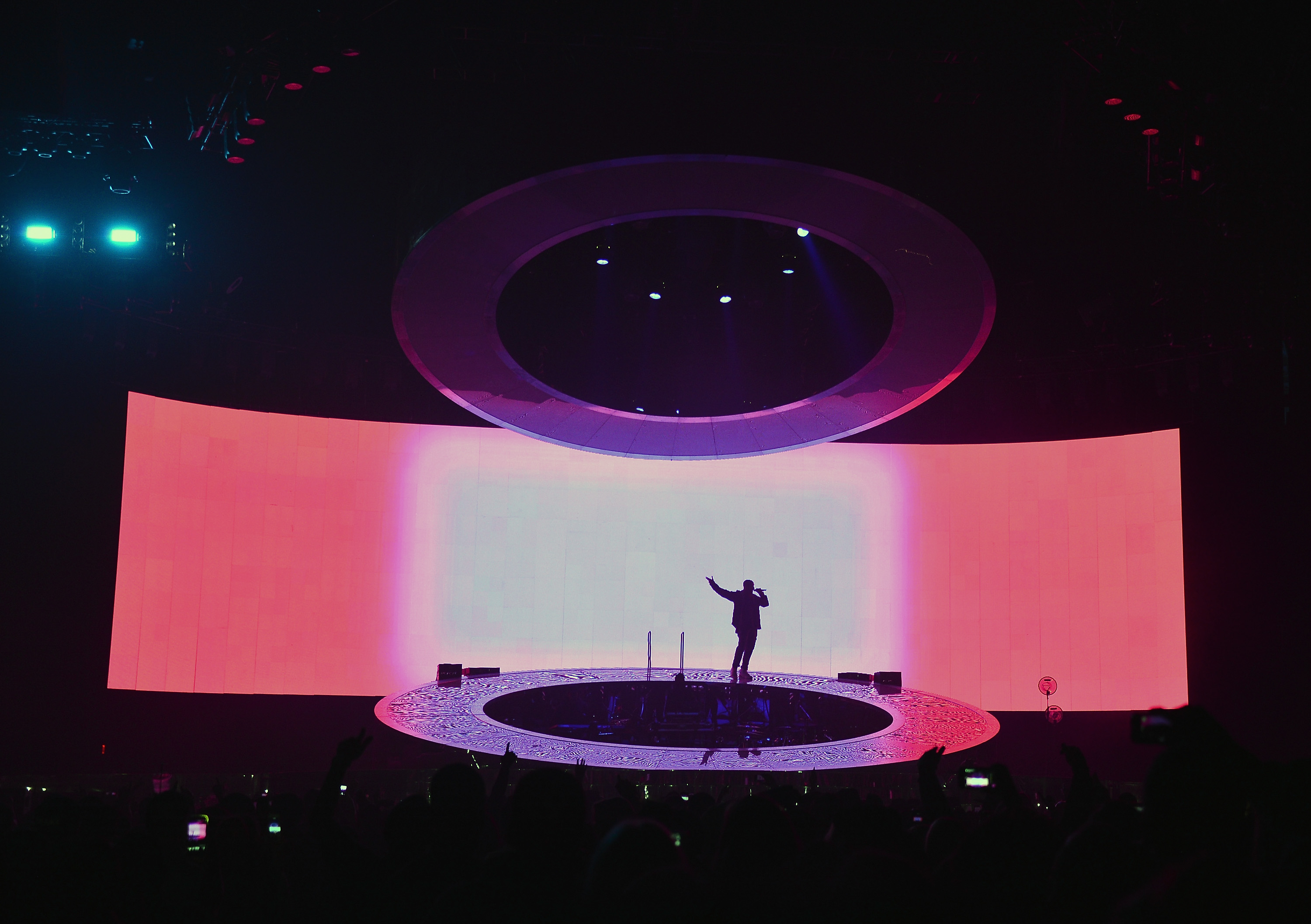 Drake&#x27;s &quot;Would You Like a Tour?&quot; Show at Barclays