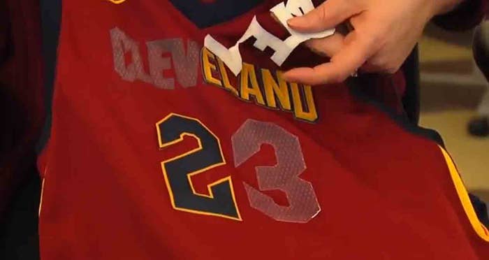 NBA LeBron James Cleveland Cavaliers Stitched Jersey [Nike Sz