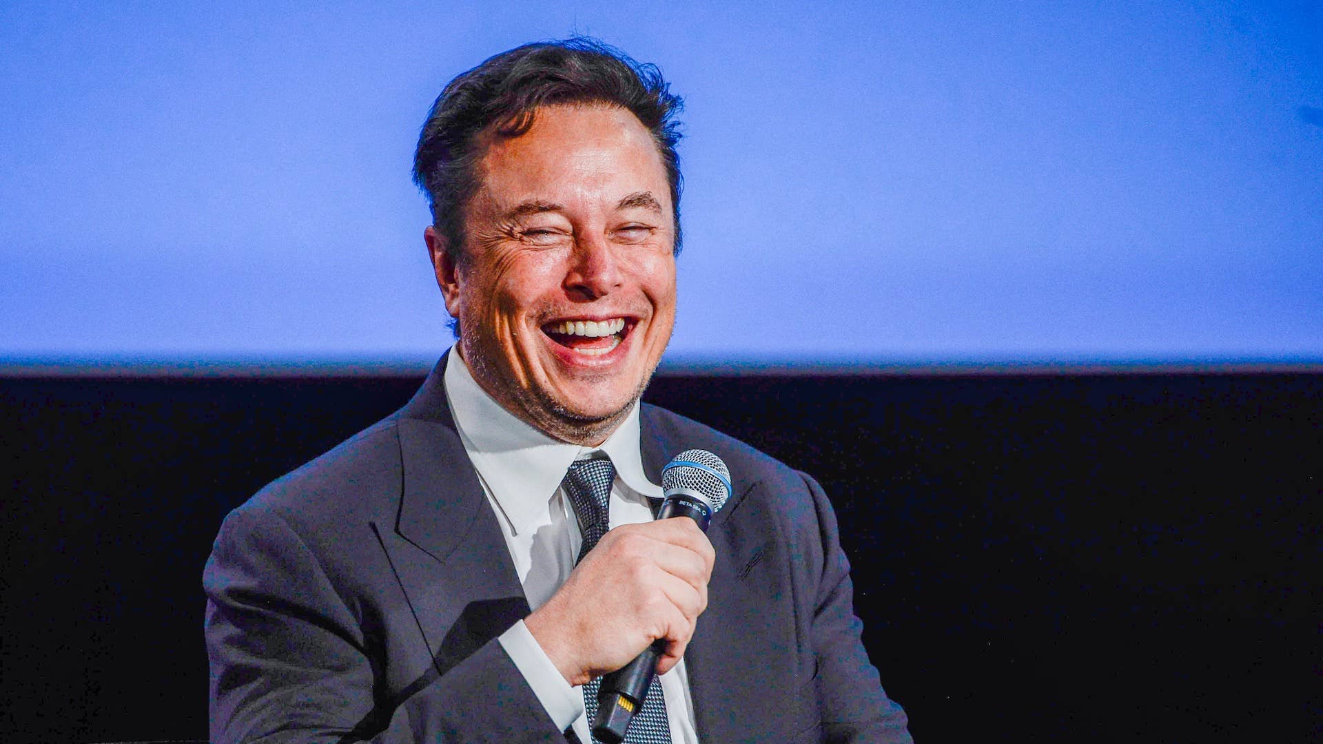 Elon Musk, Twitter Agree on $44 Billion Deal