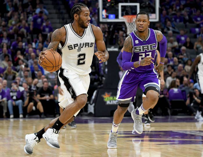 Kawhi Leonard Wears White/Black Air Jordan 31 PE (1)