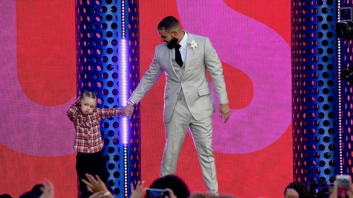 Adonis Graham and Drake, winner of the Artist of the Decade Award