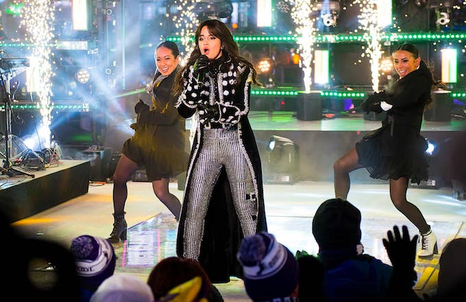 This is Camila Cabello performing at Dick Clark&#x27;s New Year&#x27;s Rockin&#x27; Eve 2018.