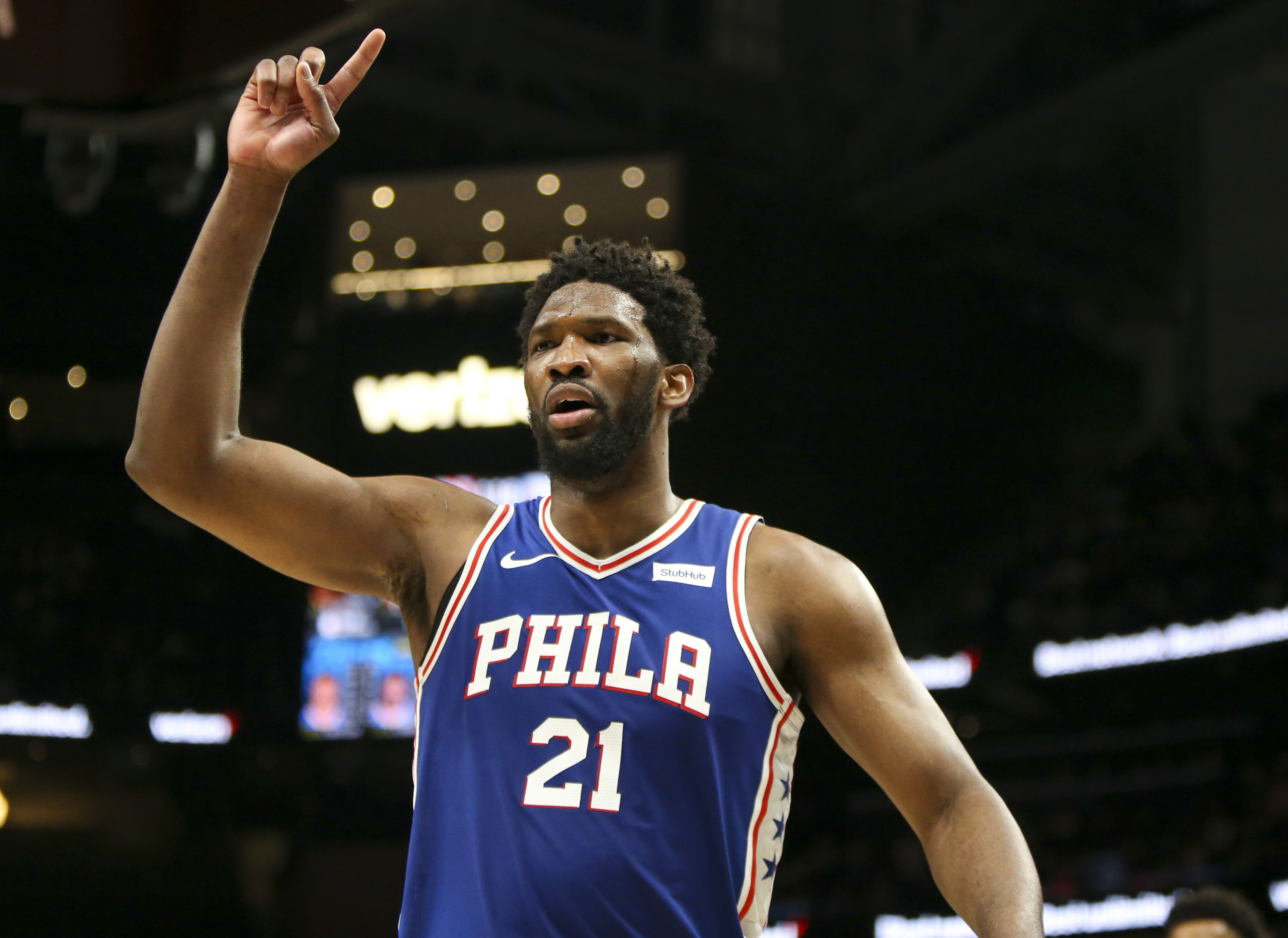 Joel Embiid 76ers Hawks 2019