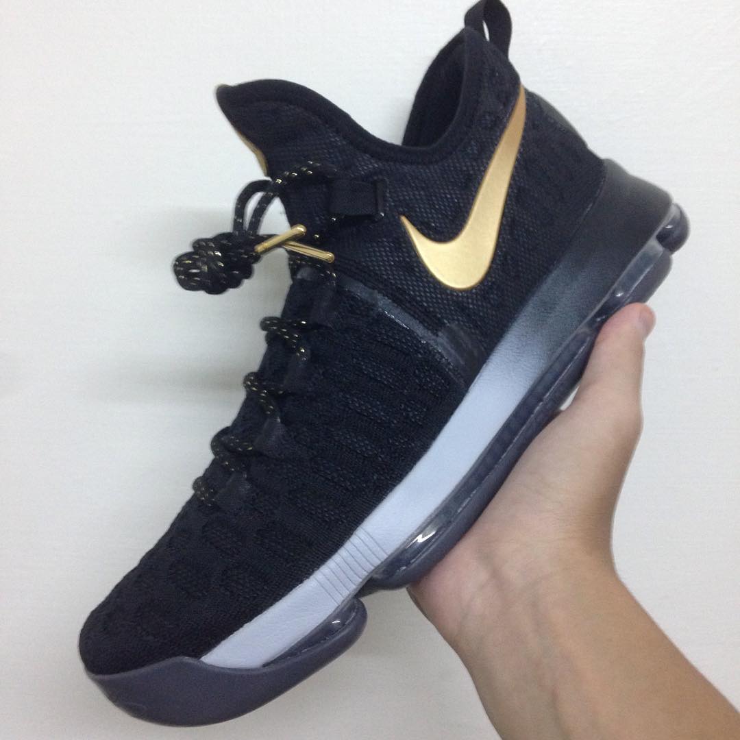 Nike iD KD 9 Black/Metallic Gold