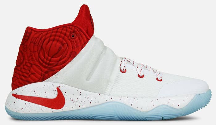 Nike Kyrie 2 GS White/Red 826673 166 (1)