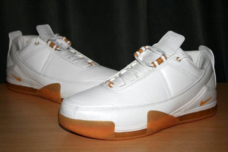Nike LeBron 2 Low White/Gum Sample (2004)