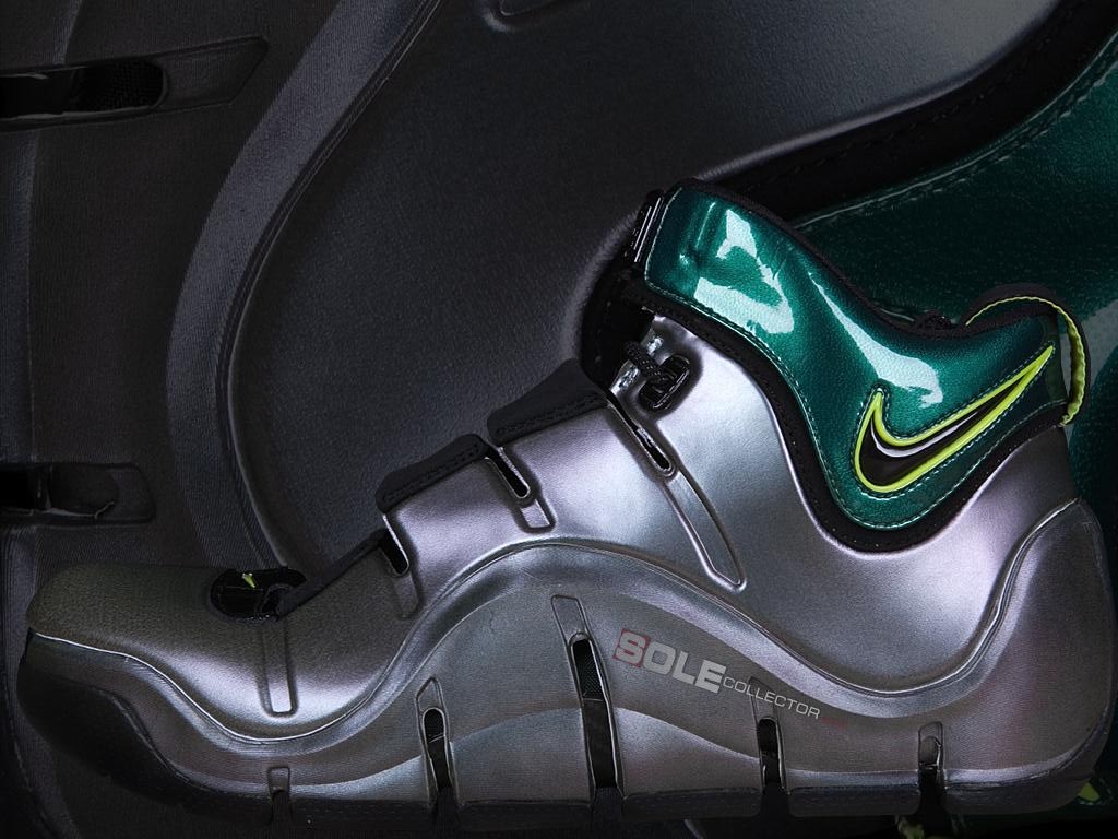 Nike LeBron 4 &quot;Volt&quot; Sample (2007)