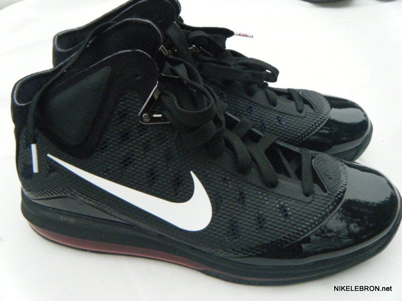 Nike LeBron 7 Hyperfuse Sample (2010)