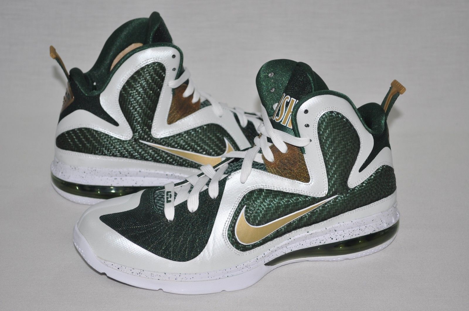 Nike LeBron 9 &quot;SVSM Home&quot; Sample (2012)
