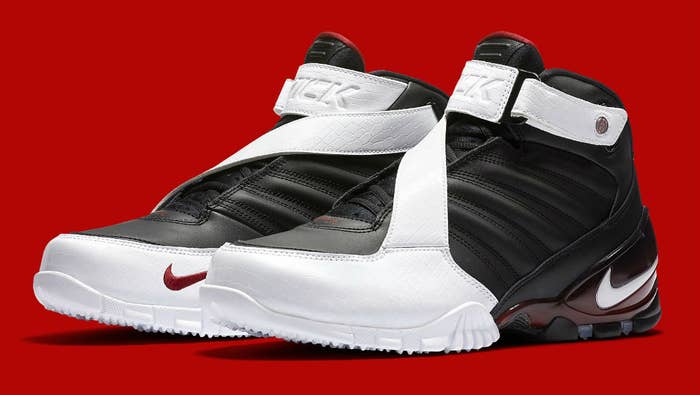 Nike Zoom Vick 3 &quot;Falcons&quot; Release Date 832698 001 (1)