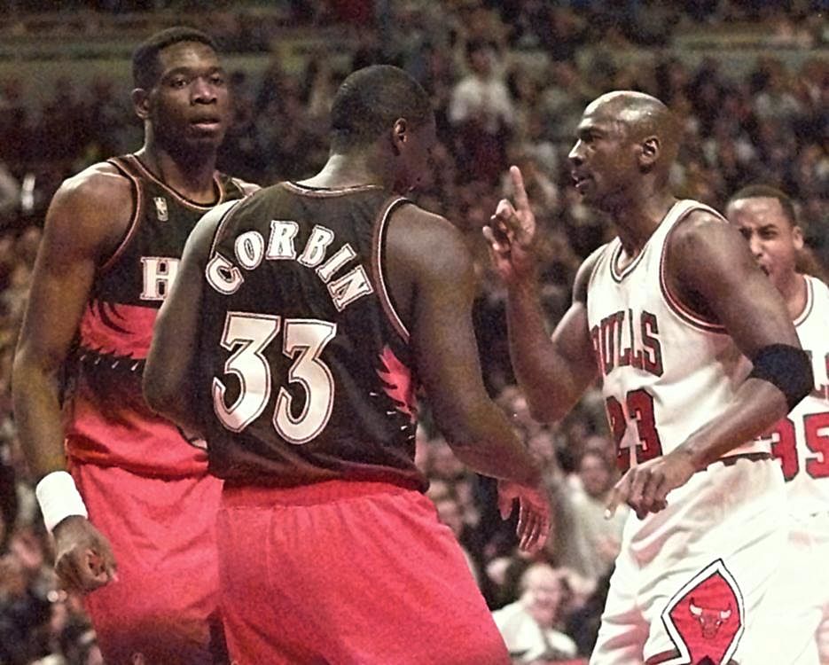 Michael Jordan Dikembe Mutombo Bulls Hawks Playoffs