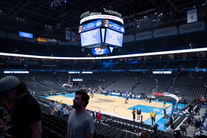 Oklahoma City Jazz Emptying Arena March 2020