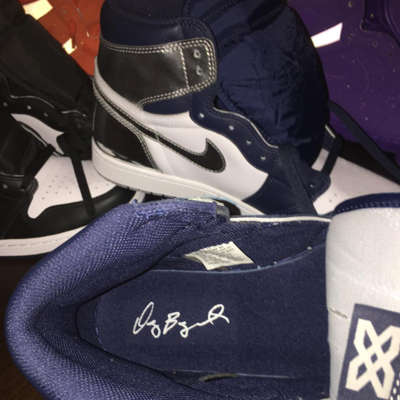 Dez Bryant Has Jordan Cleats Ready Once The Contract Thing Resolves - Air  Jordans, Release Dates & More