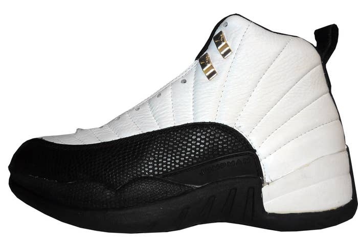 Air Jordan 12 Low Taxi Size 10.5 Black White 308317-104 Playoff XII Nike