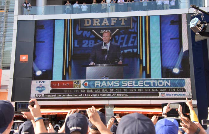 Los Angeles Rams Fans 2016 NFL Draft Party