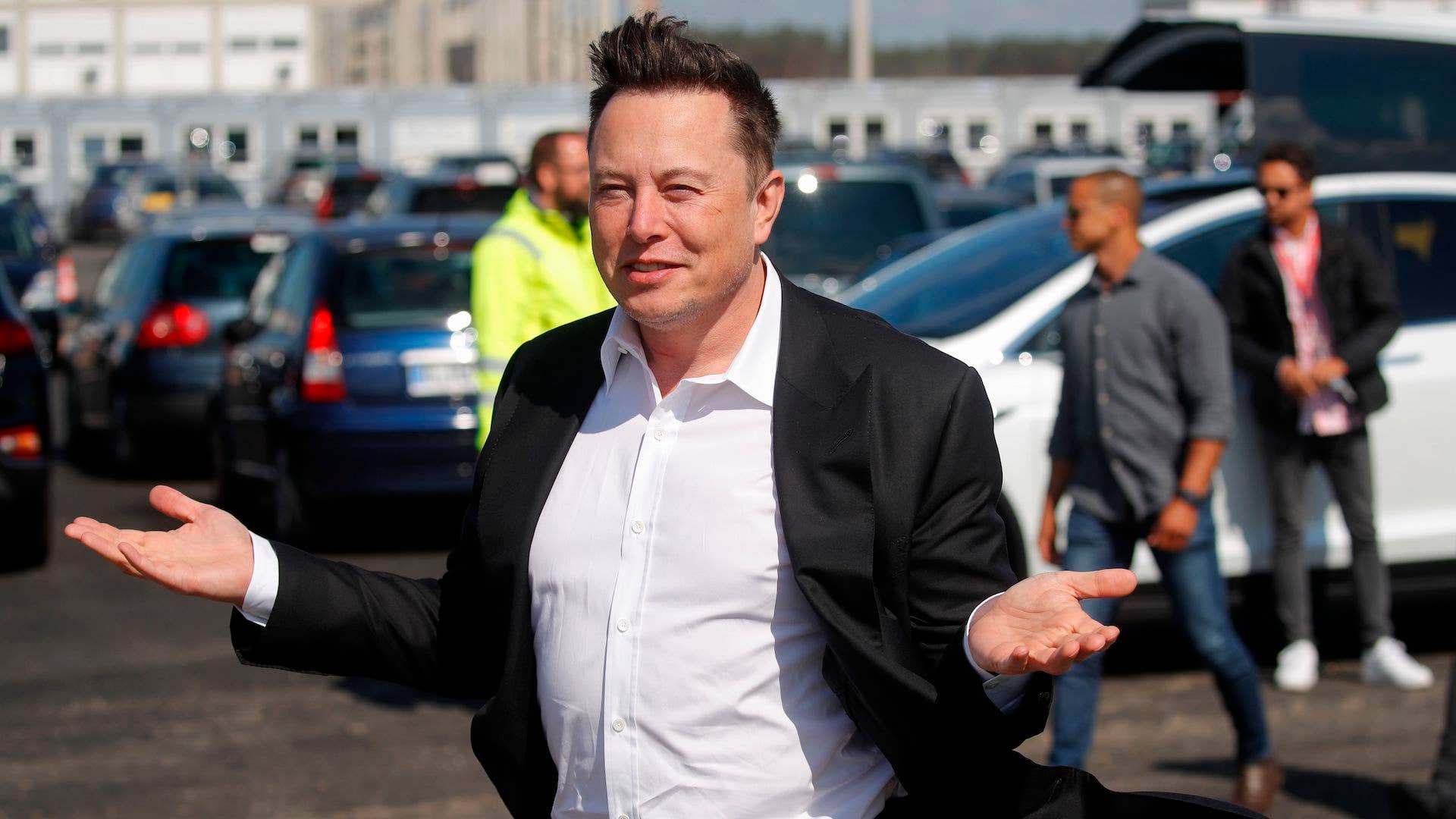 Elon Musk Passes Jeff Bezos to Become Richest Person in the World