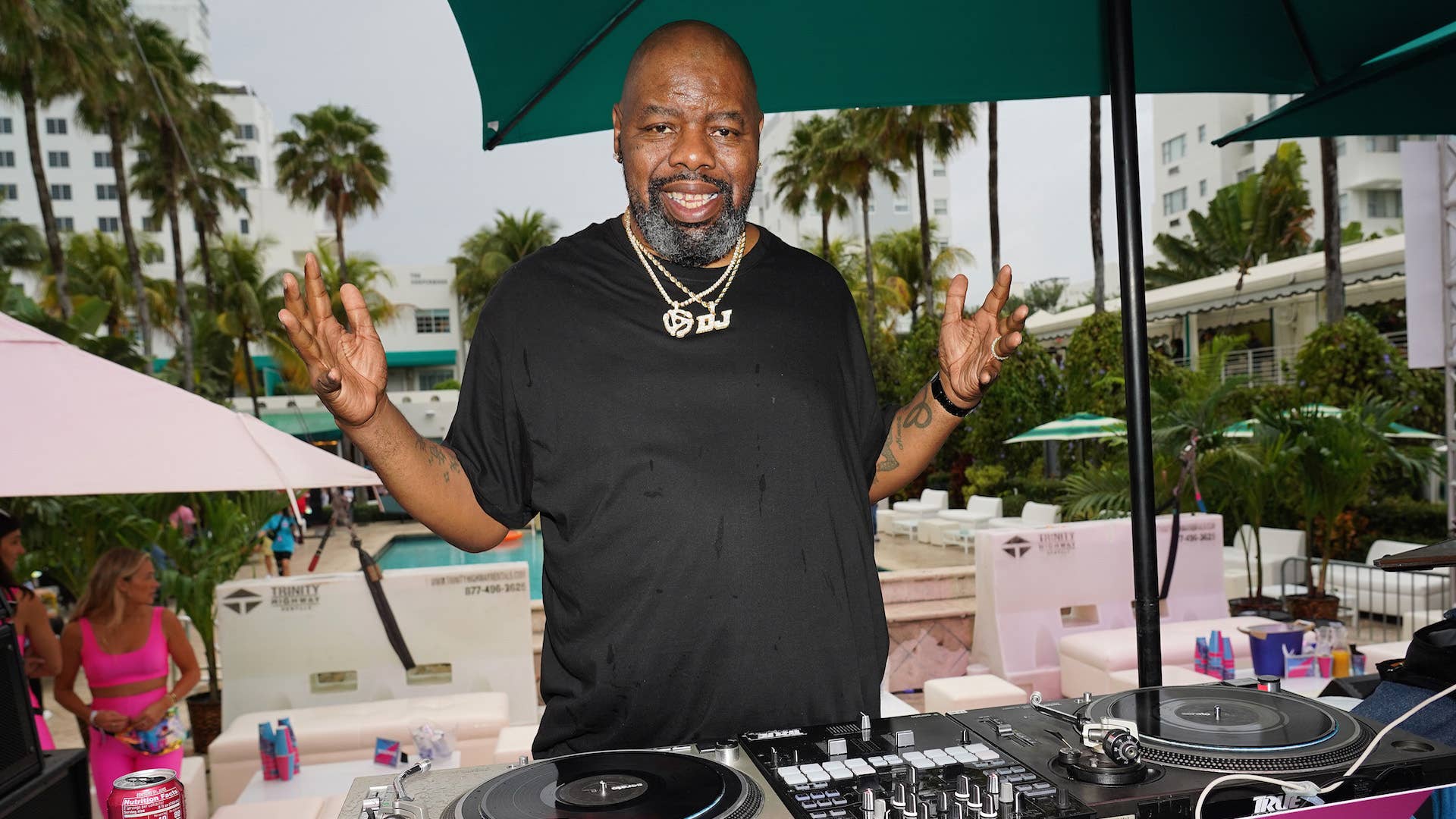 Rapper Biz Markie performs onstage during BACARDI's Big Game Party