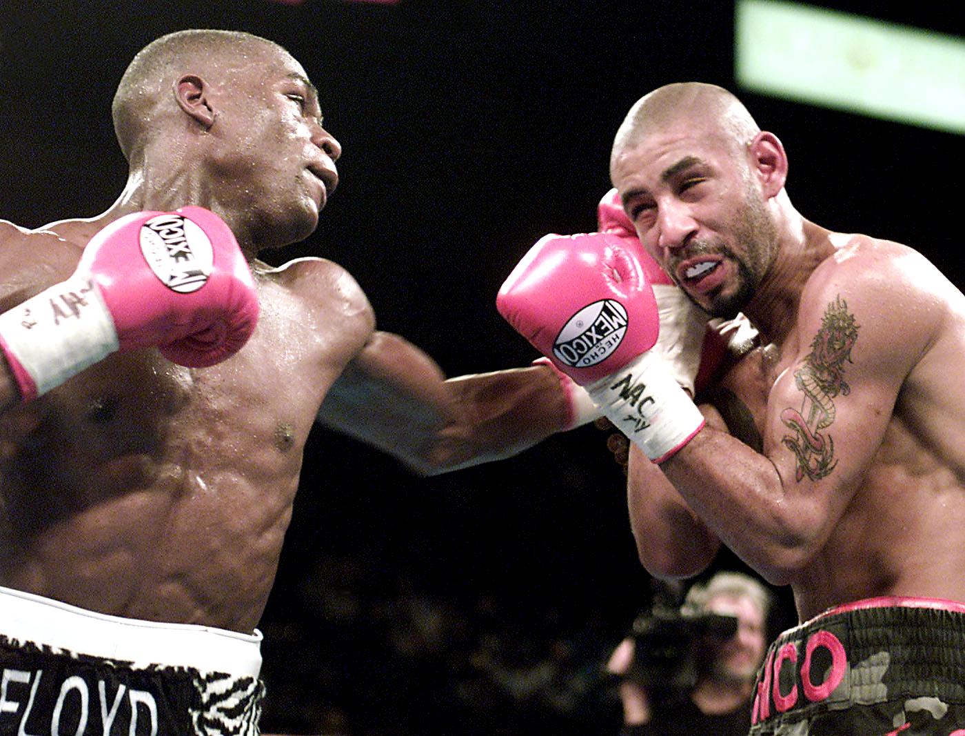 floyd mayweather Diego Corrales