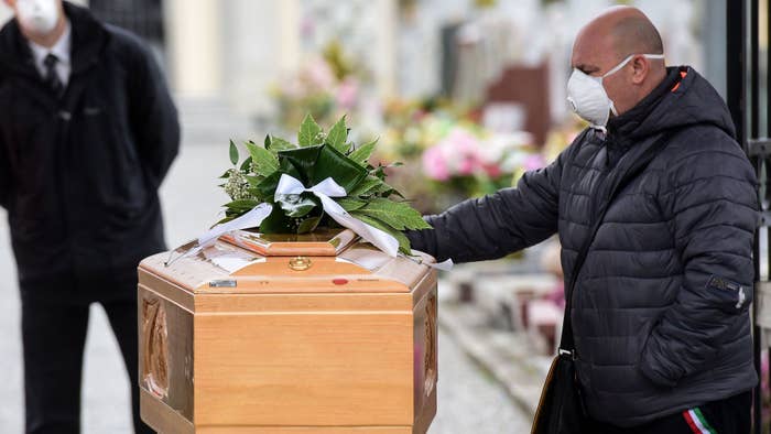 covid-funeral