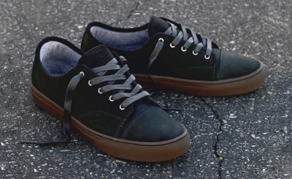 Vans discount versa shoe