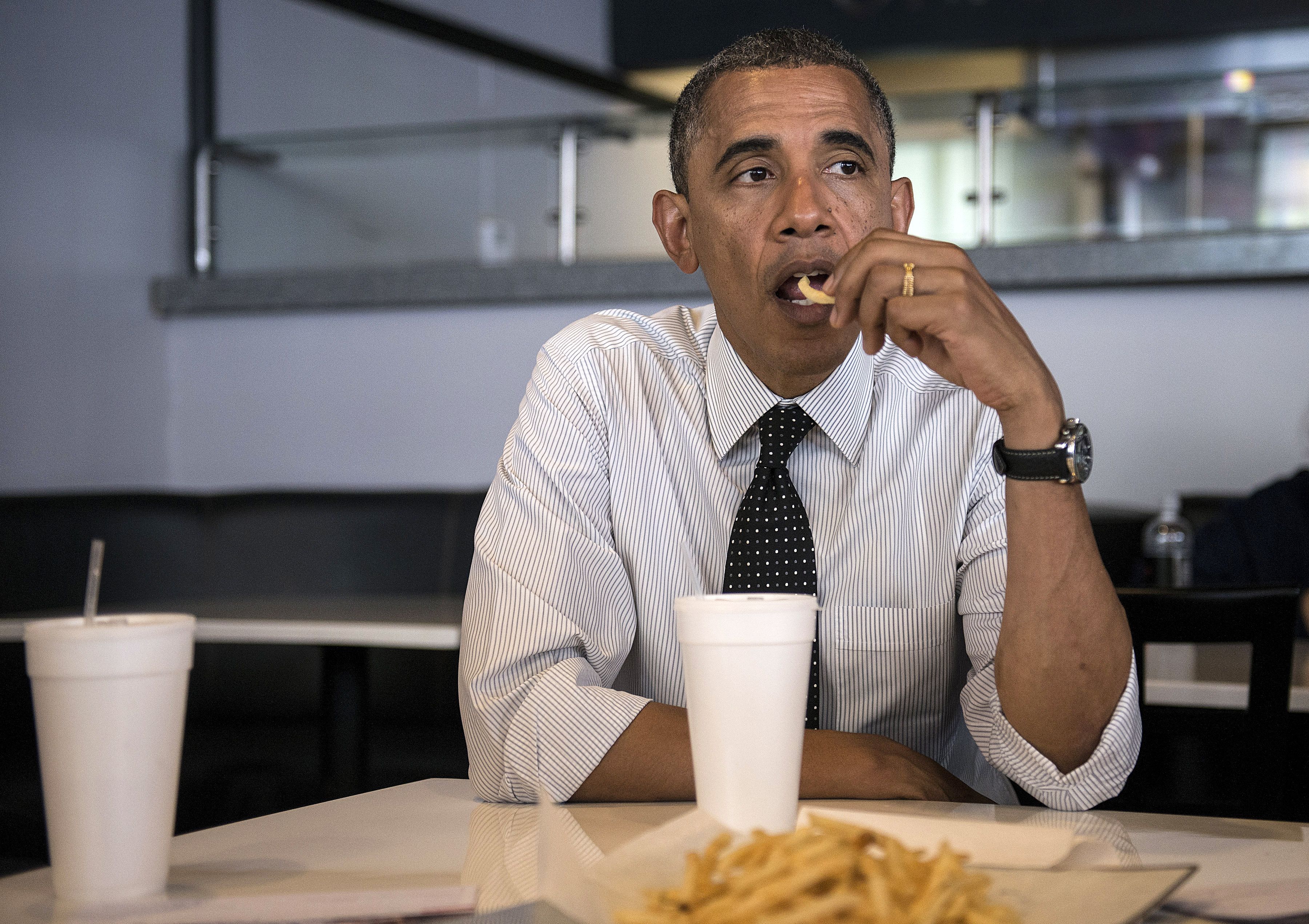 Barack Obama Eating