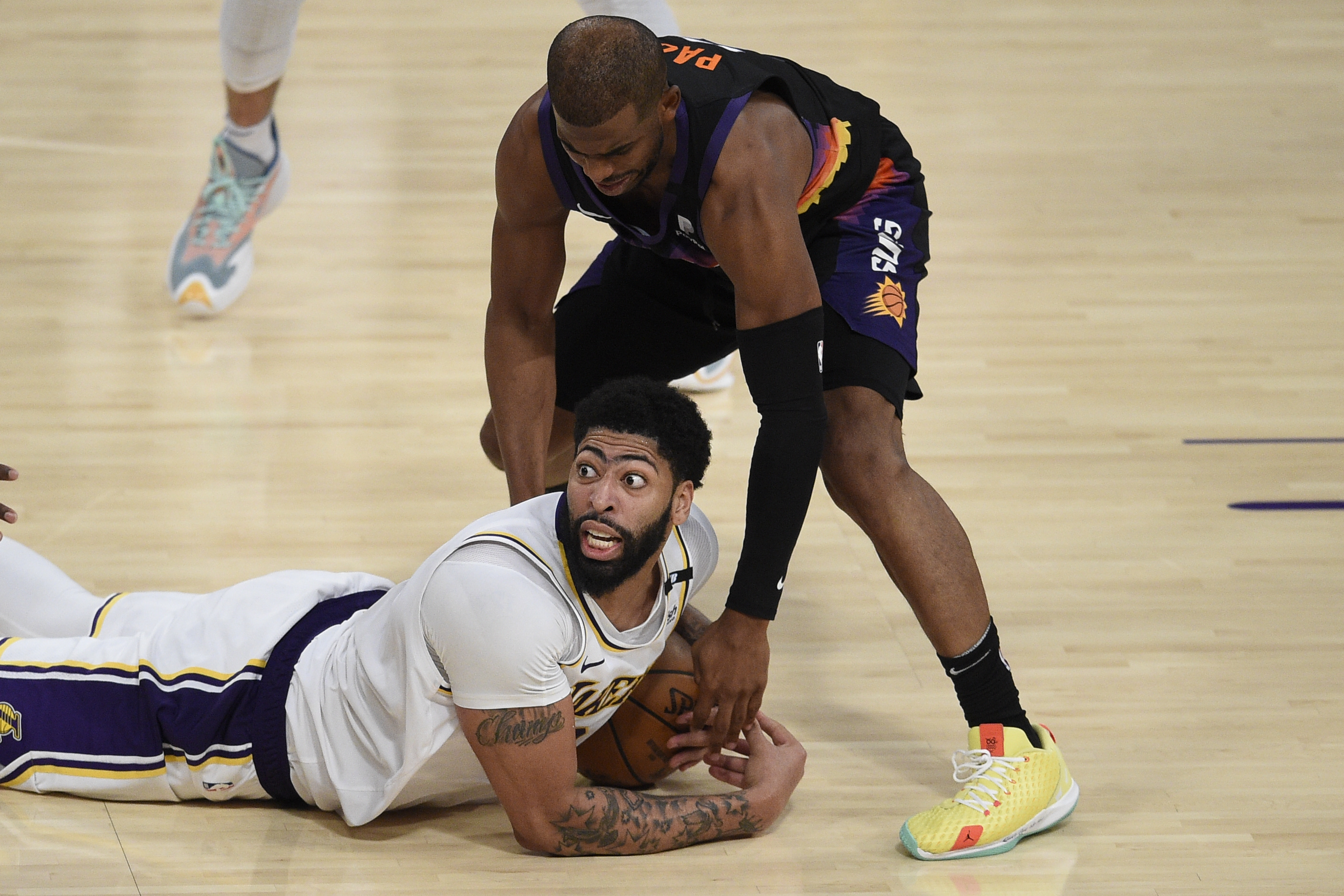 Anthony Davis Chris Paul Lakers Suns 2021