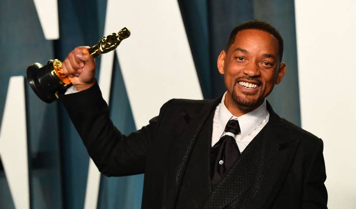 academy didnt ask will smith to leave