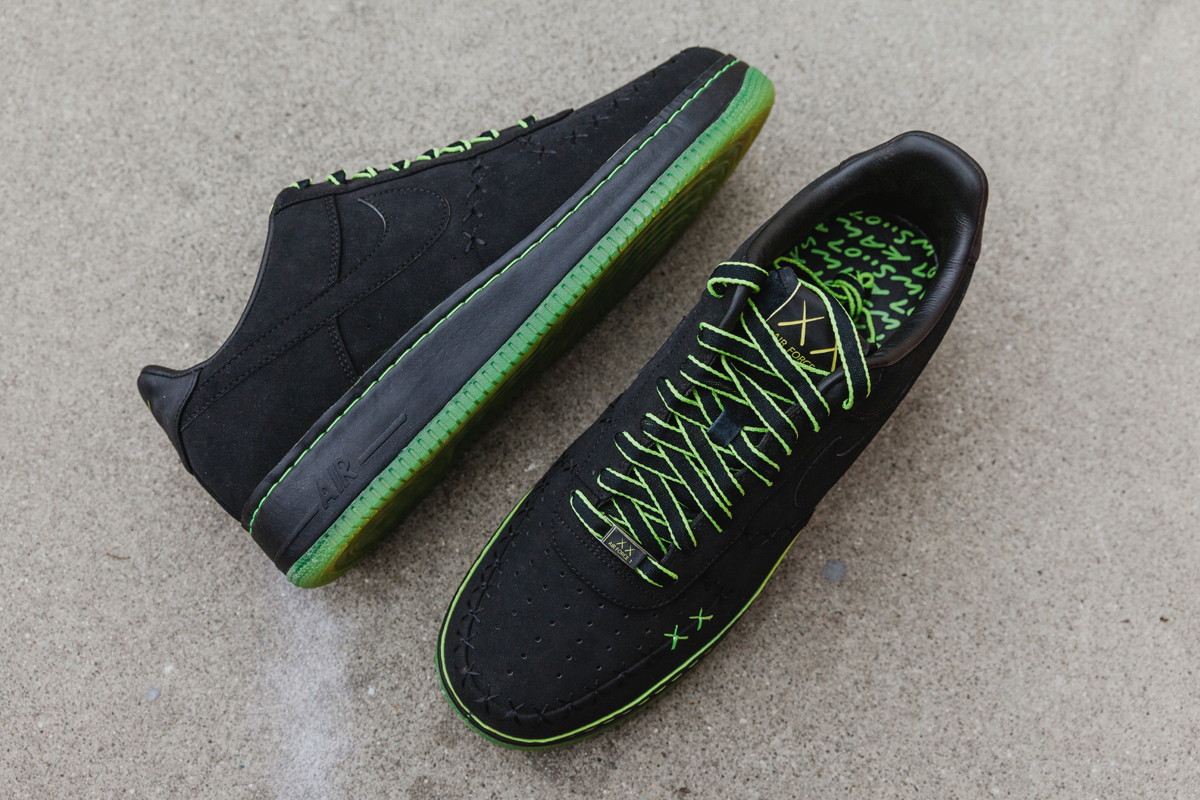 Air force 1 hot sale low 1world kaws