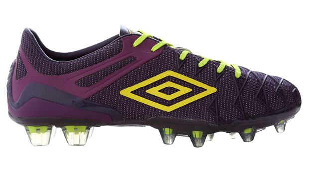 Umbro soccer outlet cleats