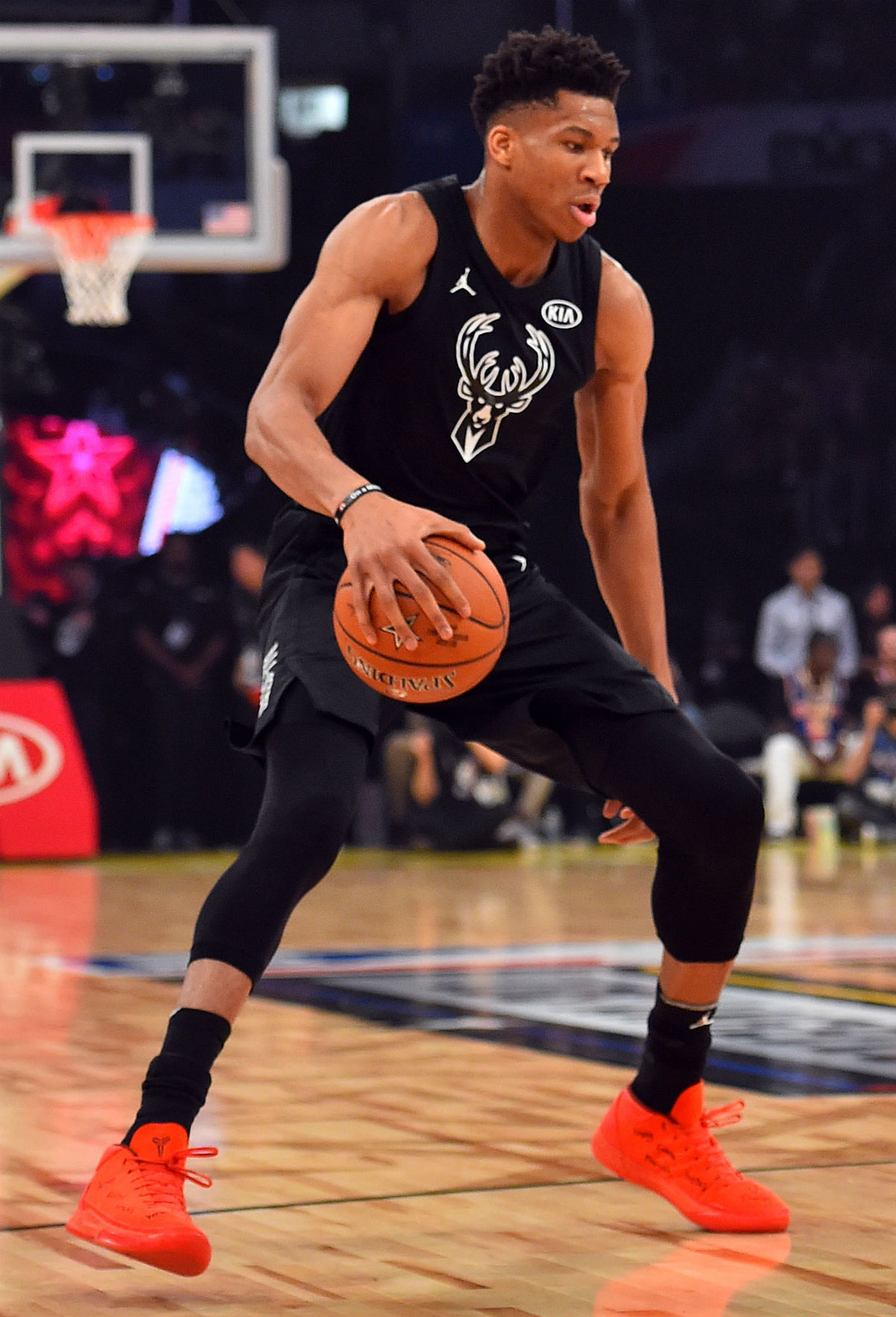 Giannis Antetokounmpo Nike Kobe A.D. Mid Passion