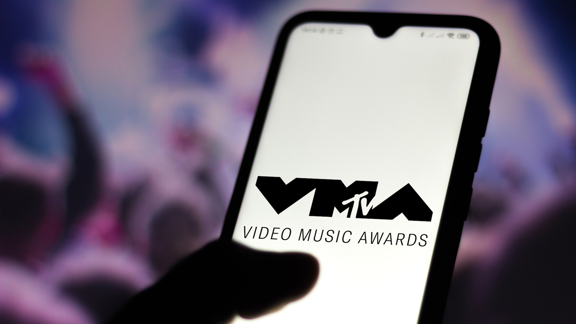 MTV calls off indoor Video Music Awards at Barclays Center