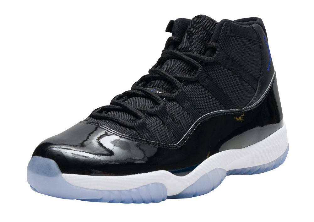 Jordan 11's hotsell space jam