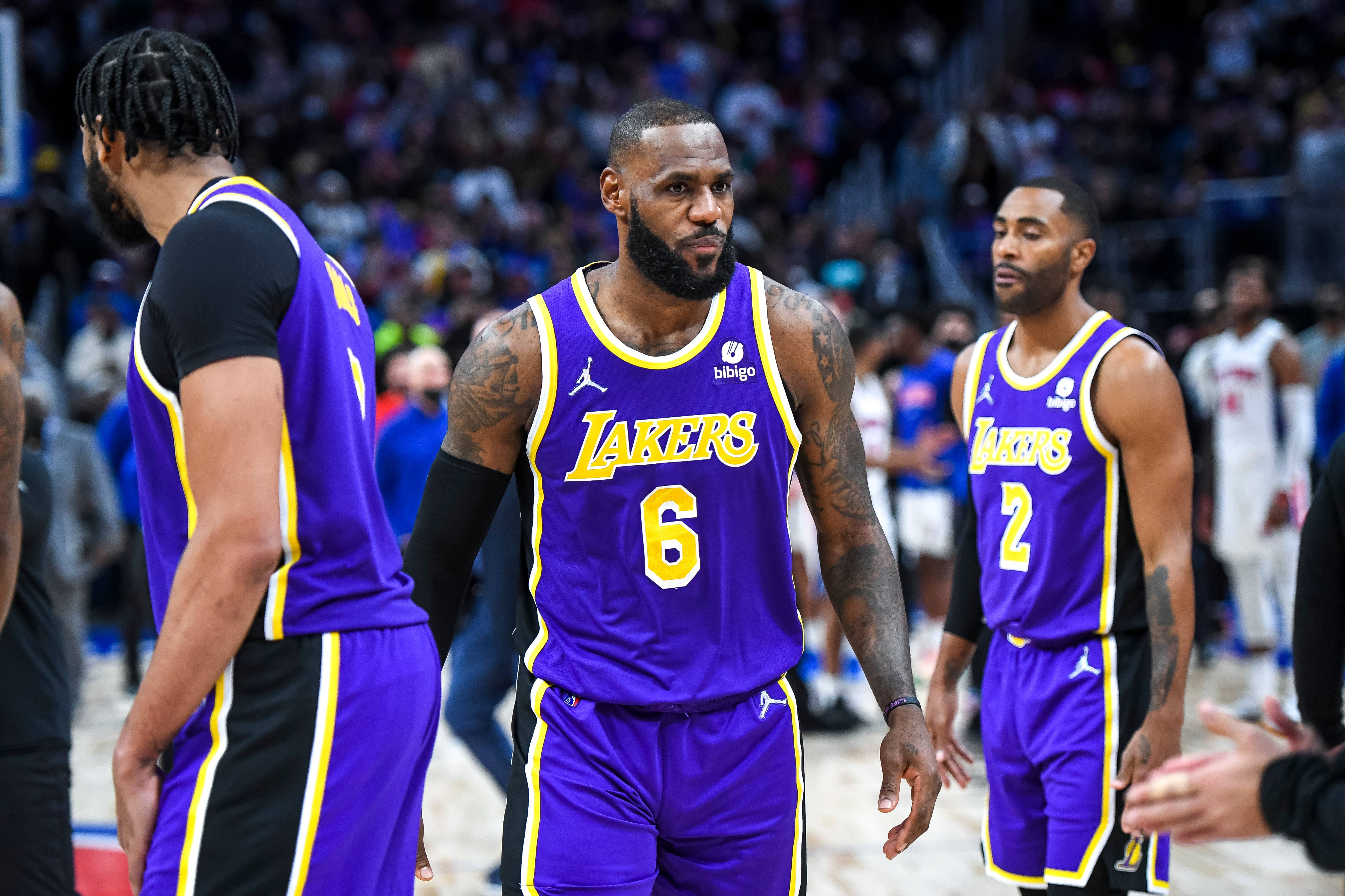 LeBron James: Lakers release first pic of the King in purple-and-gold, Other, Sport