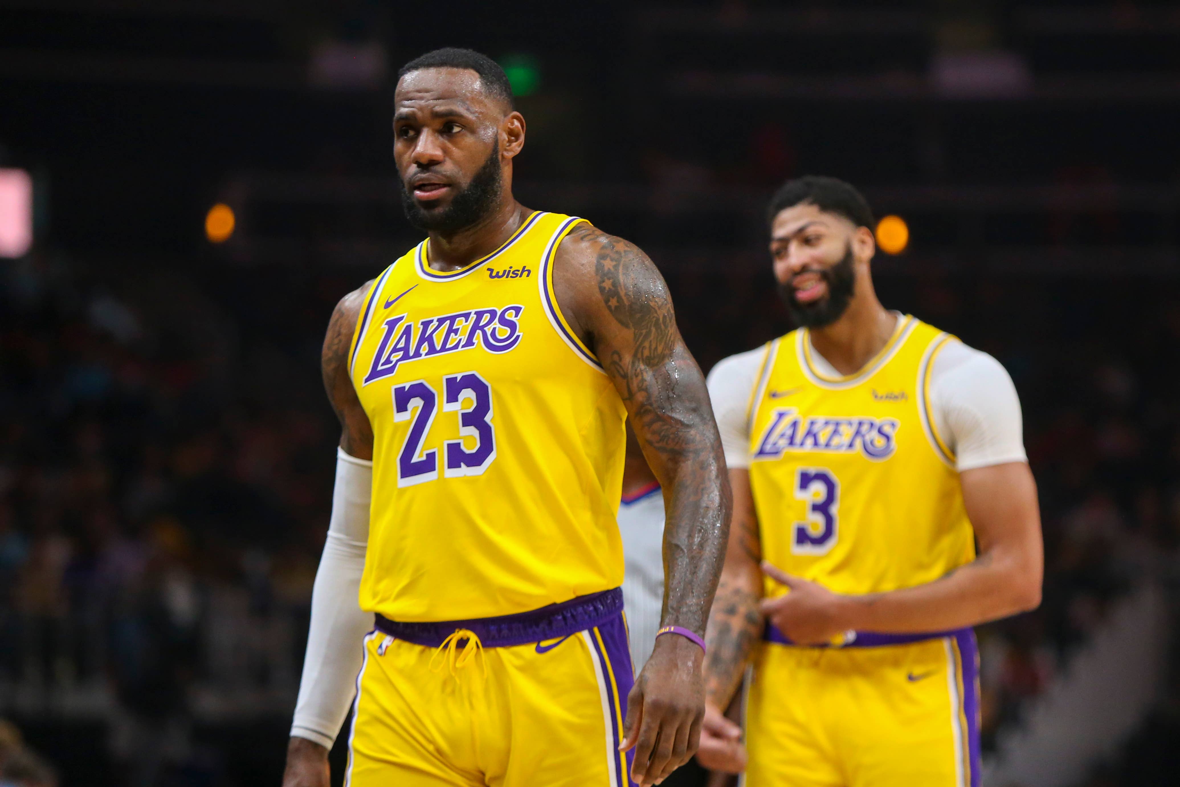 LeBron James Anthony Davis Lakers Hawks Dec 2019