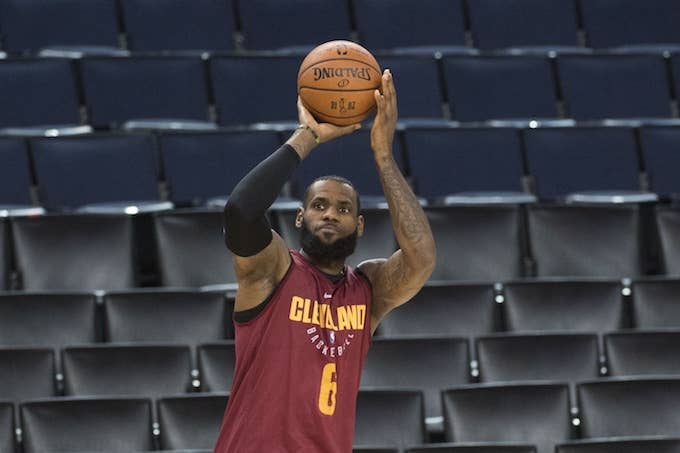 LeBron James Changed His Free Throw Shooting Technique Heading Into The  Playoffs Based on Kyle Korver's Advice - stack