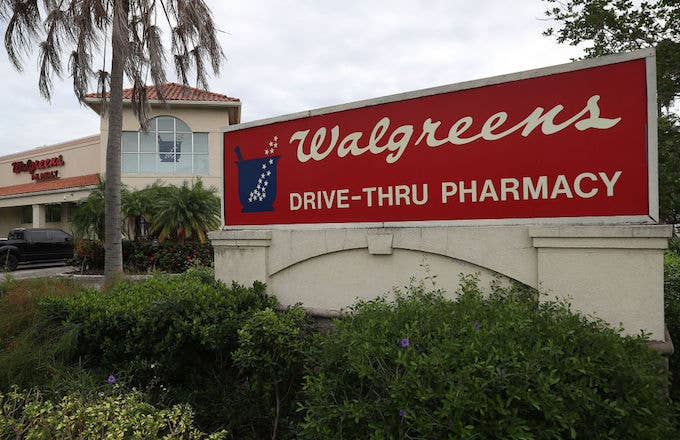 Walgreens pharmacist