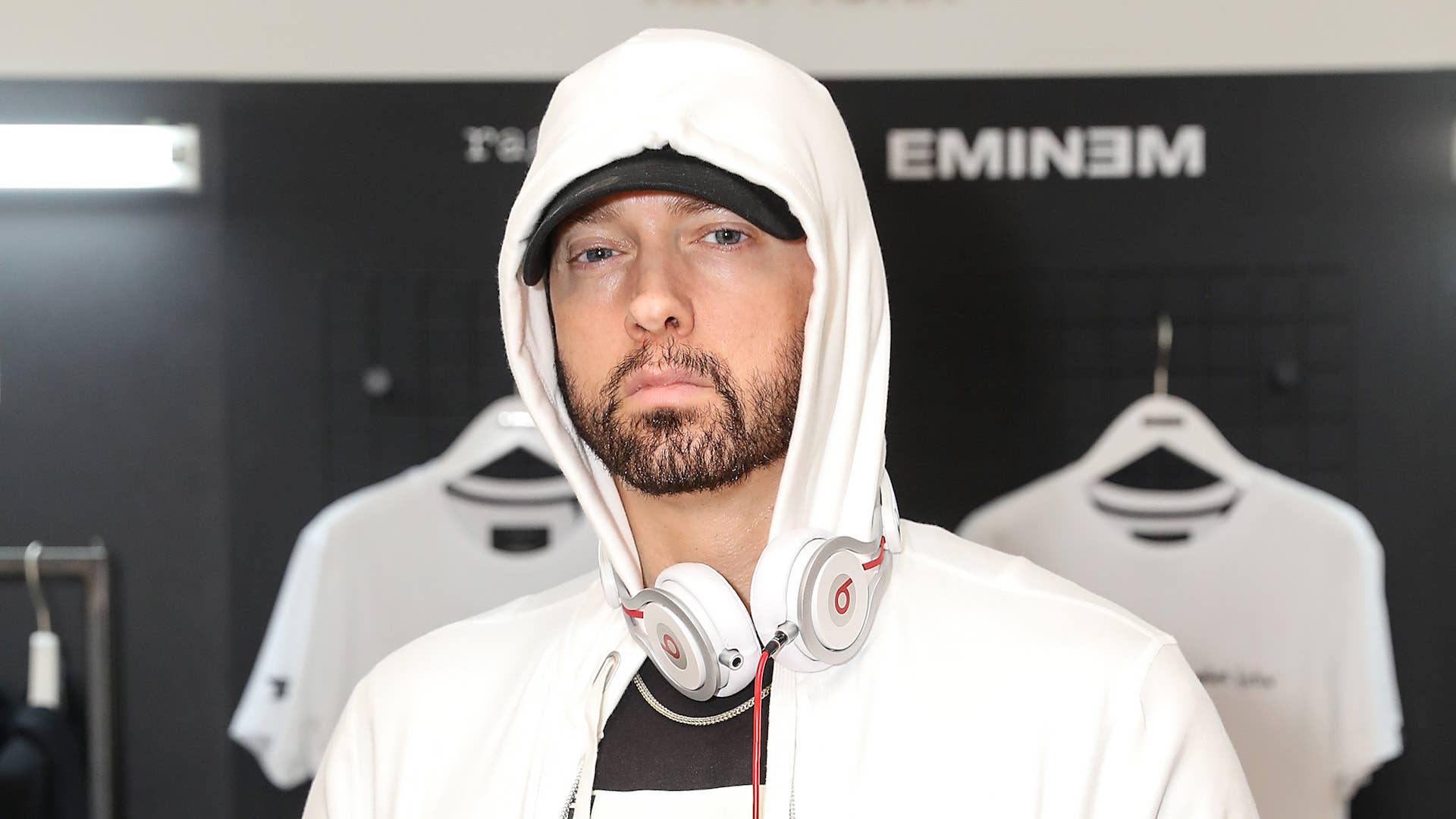 Eminem and D12 head into the studio, Eminem