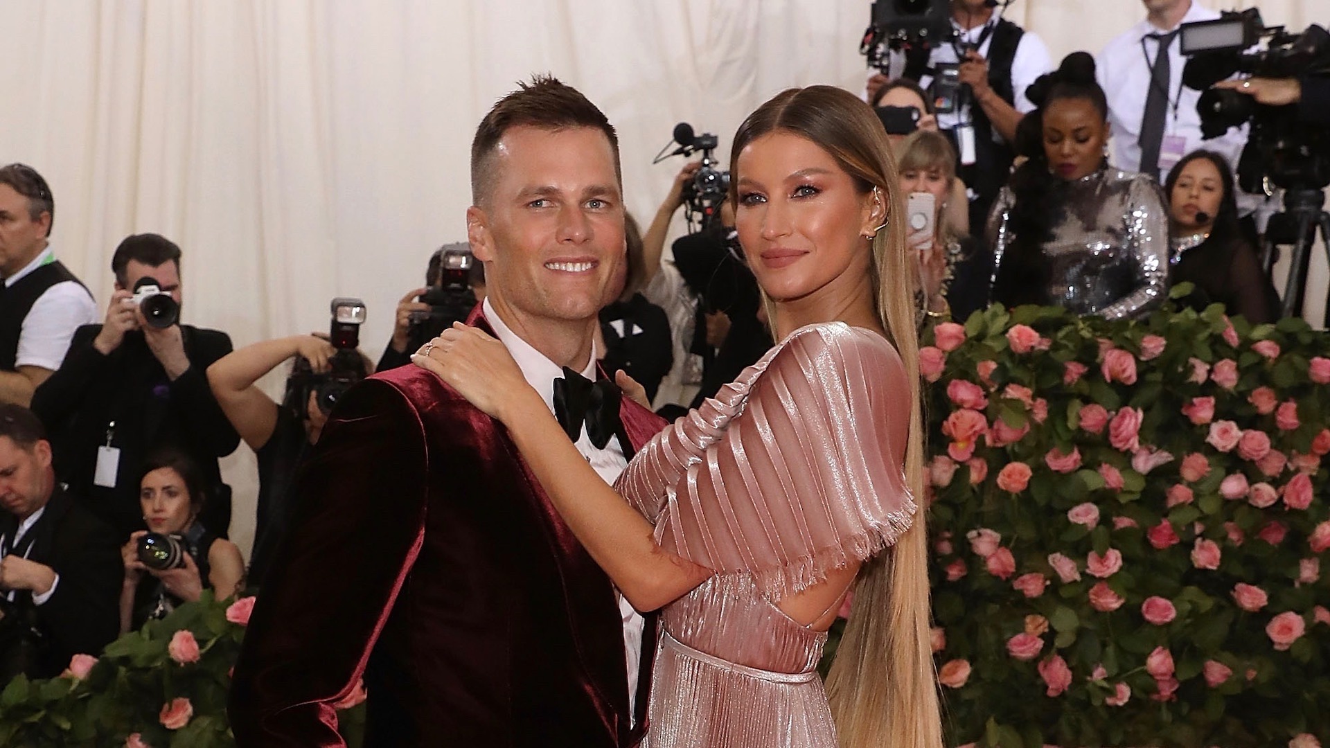 Tom Brady, Gisele Bundchen Reportedly 'Living Apart' During 2022 NFL Season  