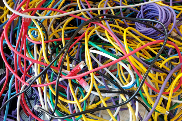 life hacks oraganize cables