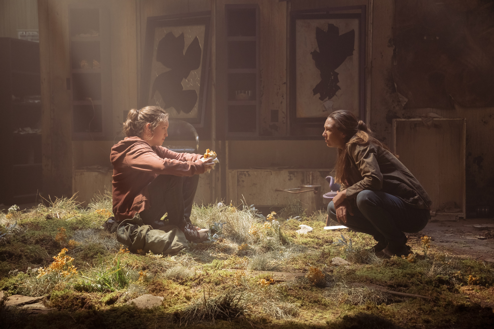 A New Image From HBO's 'The Last Of Us' Focuses On Pedro Pascal And Bella  Ramsey — CultureSlate